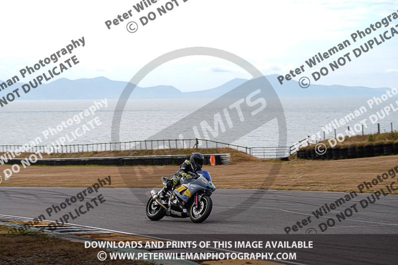 anglesey no limits trackday;anglesey photographs;anglesey trackday photographs;enduro digital images;event digital images;eventdigitalimages;no limits trackdays;peter wileman photography;racing digital images;trac mon;trackday digital images;trackday photos;ty croes